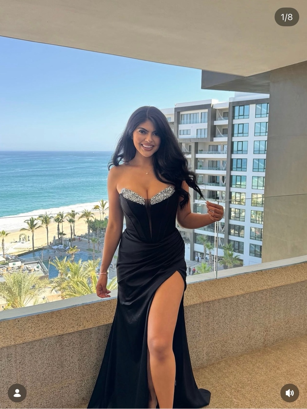 Elegant Black Strapless Evening Gown with Embellished Bust